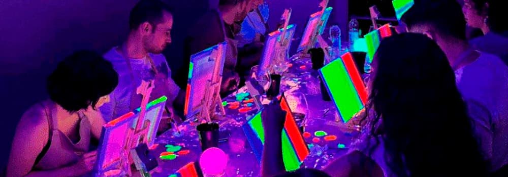 talleres de pintura neon art